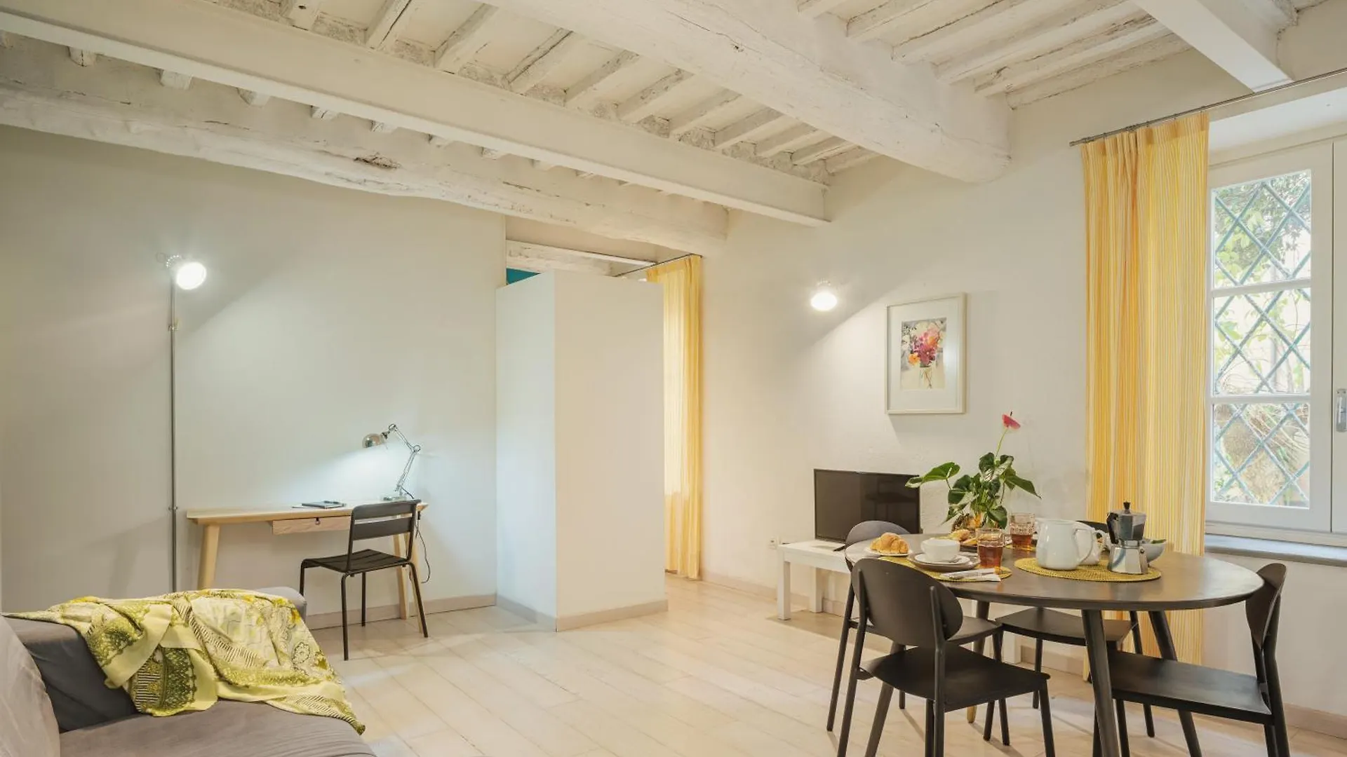 Residenza Degli Artisti Apartments Lucca Italy