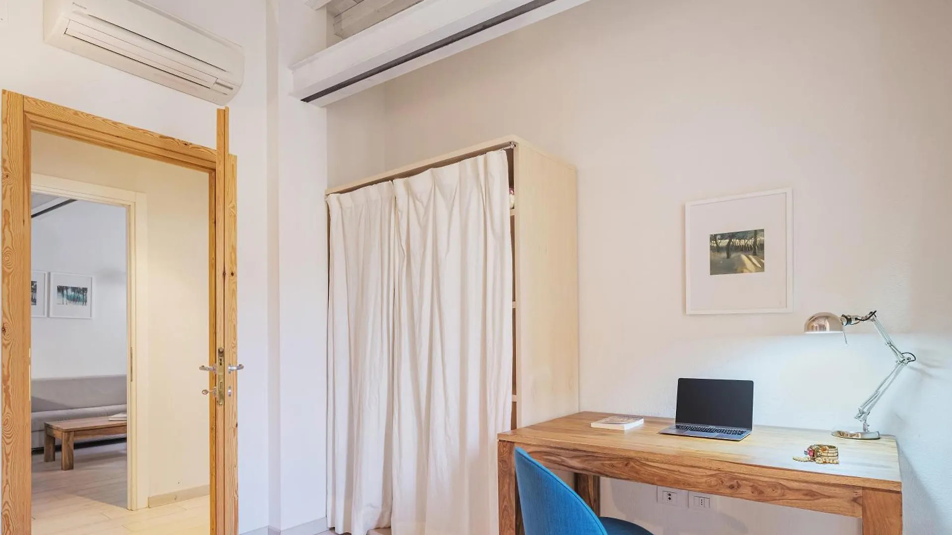 Residenza Degli Artisti Apartments Lucca 0*,  Italy